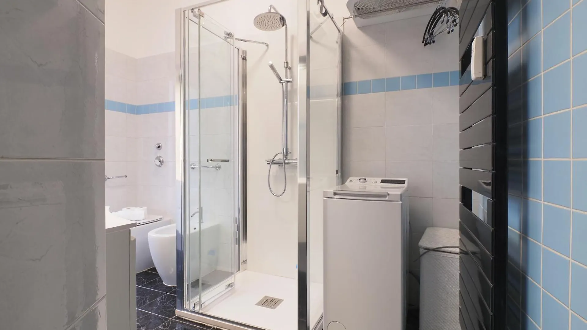 Primopiano - Ressi B Appartement Milaan 0*,  Italië